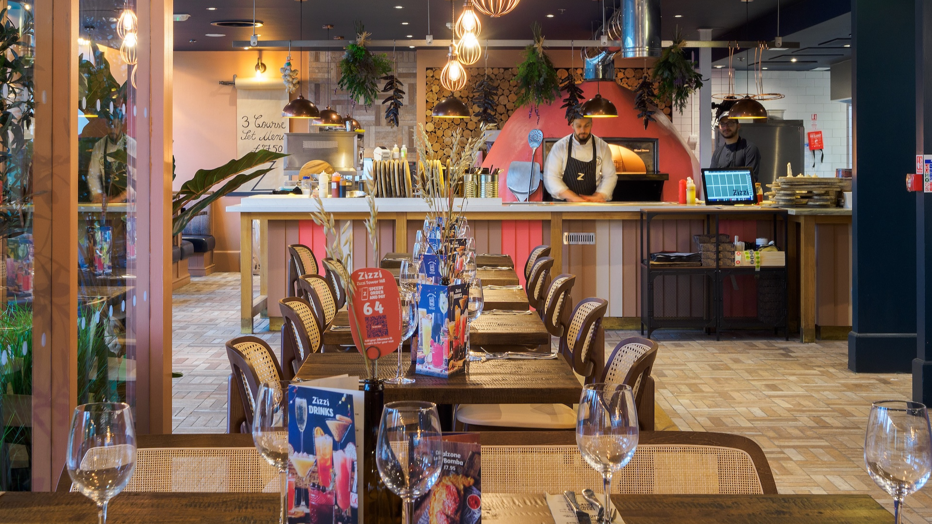 Zizzi Tower Hill Website Header 14 