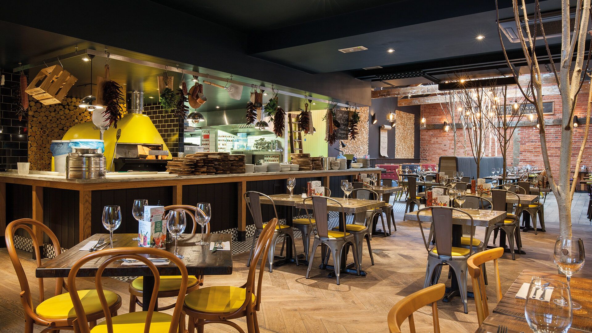 zizzi-italian-restaurants-winchester-high-street